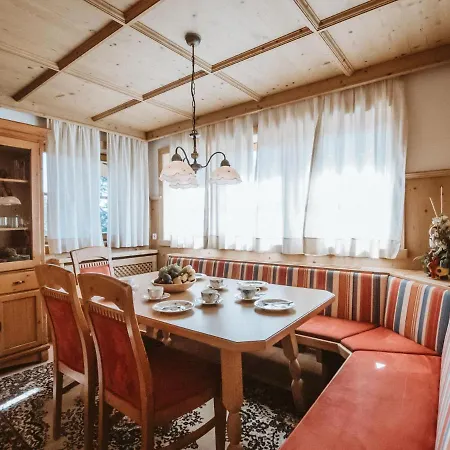 Apartment Lena 1 By Interhome Konigsleiten